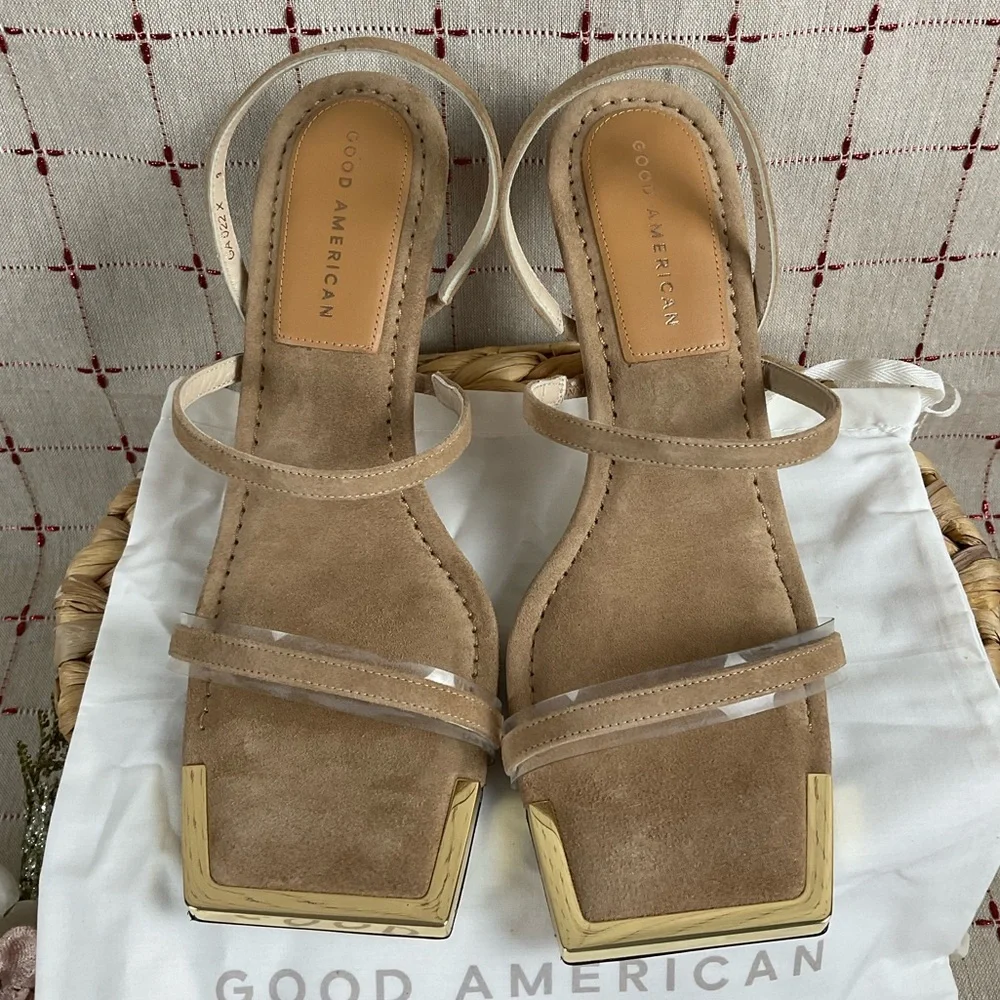 Good American Suede Strappy Heels Gold Square Toe Sz 9 Light Brown Leather New - Picture 3 of 8